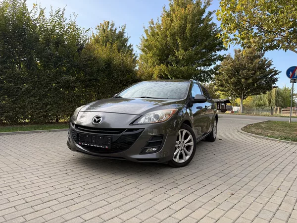 Mazda 3 2.0 Exclusive-Line