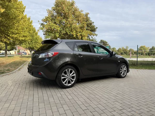 Mazda 3 2.0 Exclusive-Line - foto 11