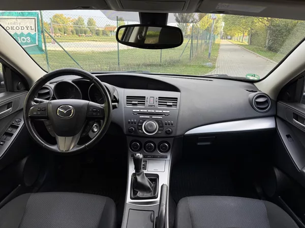 Mazda 3 2.0 Exclusive-Line - foto 27