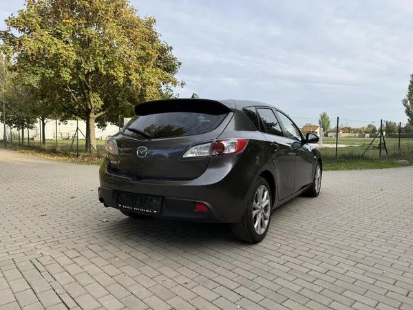 Mazda 3 2.0 Exclusive-Line - foto 9