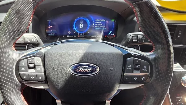 Ford Explorer 3.0 EcoBoost 336 kW PHEV 7míst - foto 25