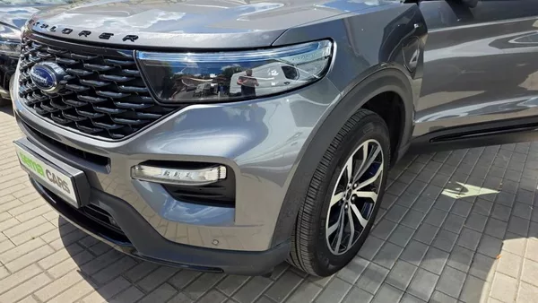 Ford Explorer 3.0 EcoBoost 336 kW PHEV 7míst - foto 44