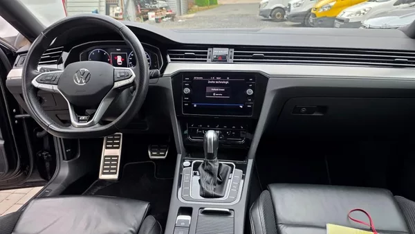 Volkswagen Passat 2.0 TDI 110kW DSG R-line - foto 17