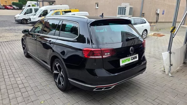 Volkswagen Passat 2.0 TDI 110kW DSG R-line - foto 7
