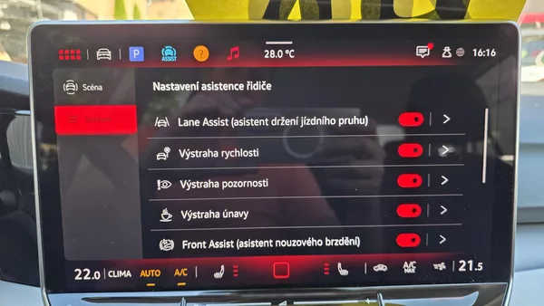 Volkswagen Golf 1.5 eTSI 85kW Life DSG7 Tažné - foto 21