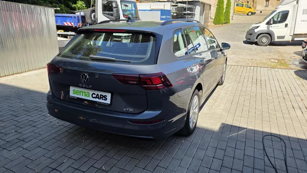 Volkswagen Golf 1.5 eTSI 85kW Life DSG7 Tažné - foto 5