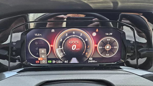 Volkswagen Golf GTI 2.0TSI 180kW DSG - foto 18