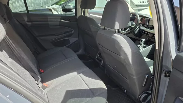 Volkswagen Golf 2.0 TDI 110kW Life záruka - foto 11