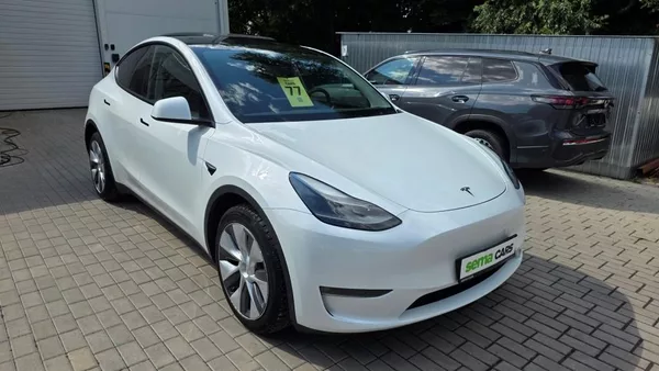 Tesla Model Y Long Range AWD DE SoH 90.2% - foto 4