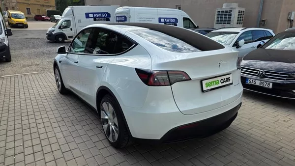 Tesla Model Y Long Range AWD SoH 91,4% - foto 7