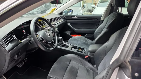 Volkswagen Arteon 2.0 TSI 140 kW DSG Elegance - foto 8
