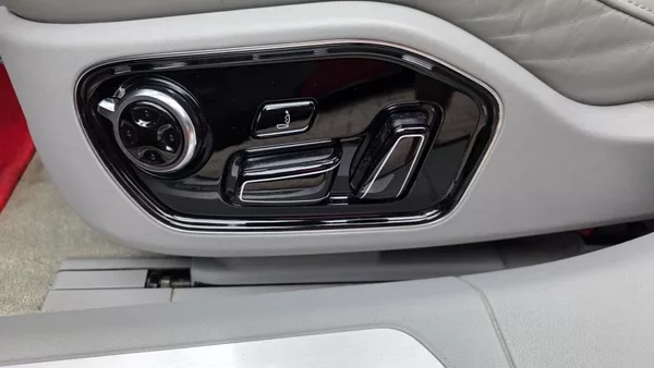 Audi A8 4.2 V8 TDI 283 kW quattro - foto 22