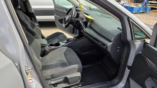Volkswagen Golf 2.0 TDI 110kW DSG7 Style TZ - foto 14