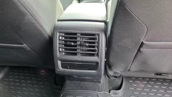 Volkswagen Golf 2.0 TDI 110kW DSG7 Style TZ - foto 15