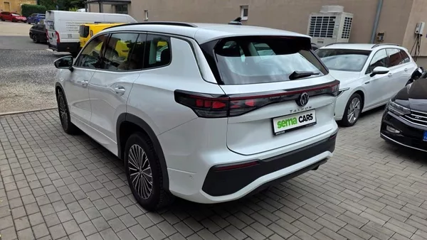 Volkswagen Tayron 2.0 TDI 142kW 4x4 DSG7 7míst - foto 7