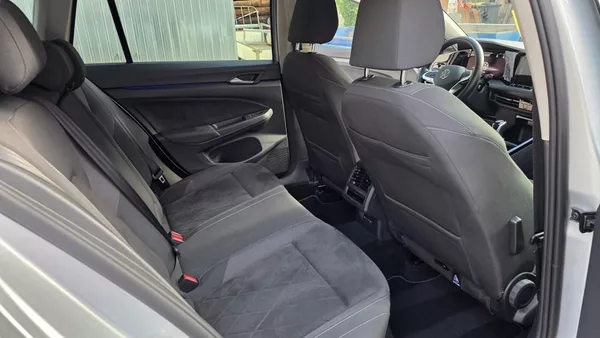 Volkswagen Golf 1.5 TSI 110kW Style - foto 11