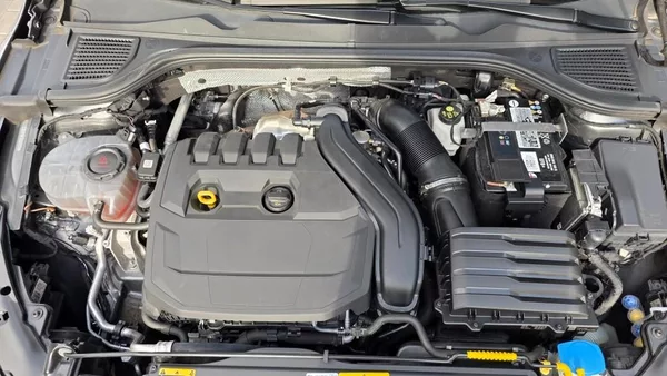 Volkswagen Golf 1.5 TSI 110kW Style - foto 32