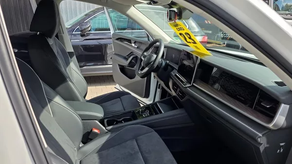 Volkswagen Tayron 1.5 PHEV 150kW Elegance SoH100 - foto 17
