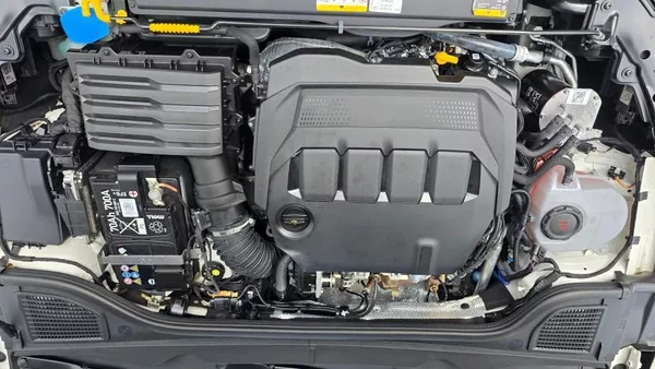 Volkswagen Golf 2.0 TDI 110kW DSG7 Style TZ - foto 32
