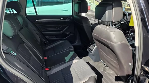 Volkswagen Passat Alltrack 2.0 TDI 147kW DSG - foto 14