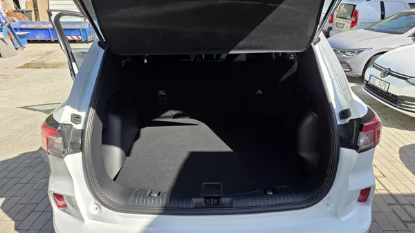 Ford Kuga 2.5i PHEV 165 kW ST-line AT TZ - foto 11
