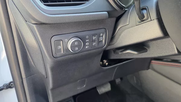 Ford Kuga 2.5i PHEV 165 kW ST-line AT TZ - foto 16