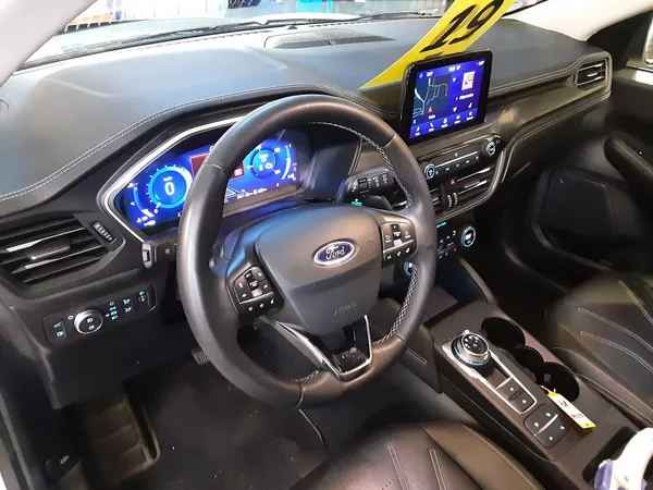 Ford Kuga 2.5i PHEV 165 kW Vignale AT - foto 3