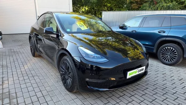 Tesla Model Y LR AWD DE Záruka SoH 92,7% - foto 3