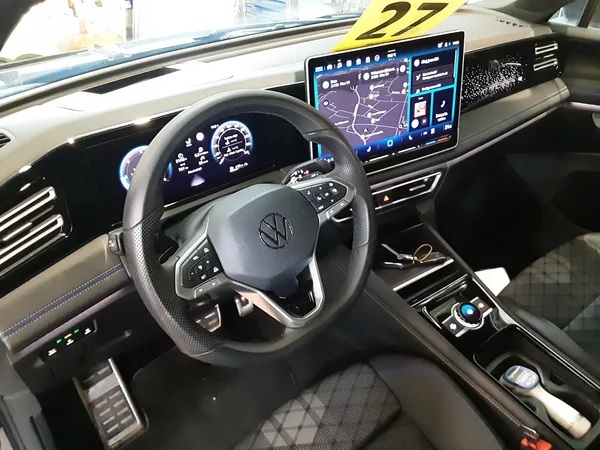 Volkswagen Tiguan 2.0TDI 142kW 4x4 DSG7 Rline TZ - foto 3