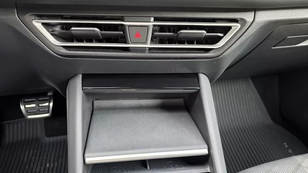 Volkswagen Tiguan 2.0TDI 142kW 4x4 DSG7 Rline TZ - foto 43