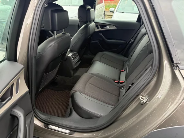 Audi A6 Allroad 3.0 TDI QUATTRO - foto 9
