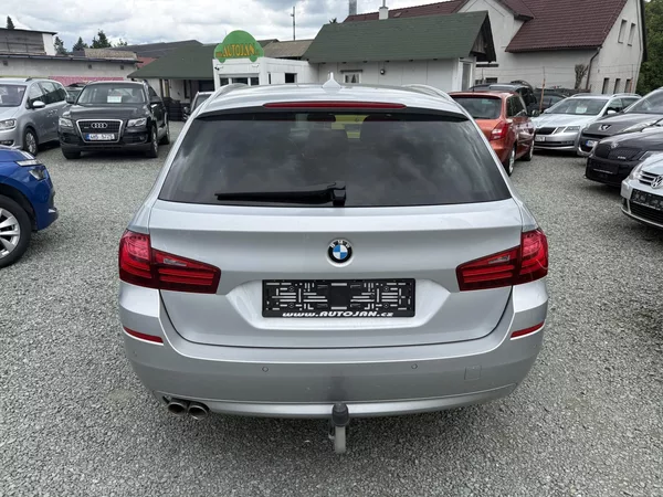 BMW Řada 5 518d Luxury Line - foto 5
