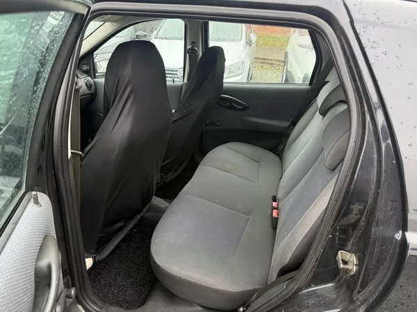 Fiat Punto 1.3 JTD - foto 9