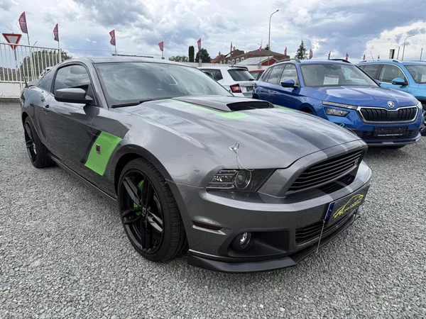 Ford Mustang 3.7 V6