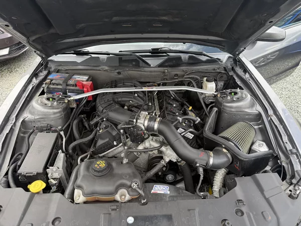 Ford Mustang 3.7 V6 - foto 14