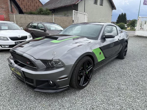 Ford Mustang 3.7 V6 - foto 3