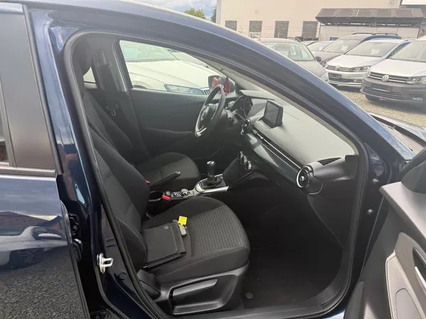 Mazda 2 1.5 SKYACTIVE - foto 8