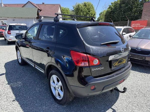 Nissan Qashqai 2.0 DCI 4x4 - foto 4