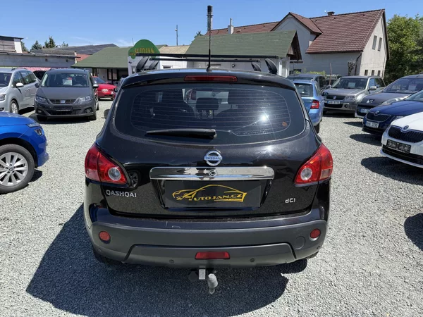 Nissan Qashqai 2.0 DCI 4x4 - foto 5