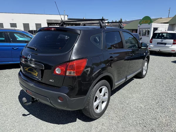 Nissan Qashqai 2.0 DCI 4x4 - foto 6