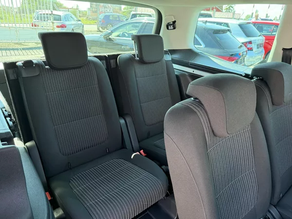 Seat Alhambra 2.0 TDI STYLE 7 MÍST - foto 13