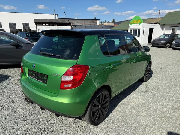 Škoda Fabia 1.4 TSI RS DSG - foto 4