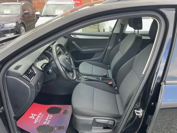 Škoda Octavia 1.2 TSI KOMBI - foto 6