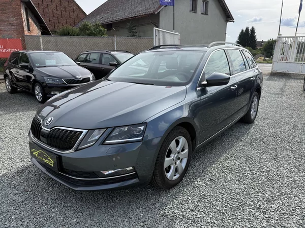 Škoda Octavia 1.6 TDI DSG STYLE - foto 3