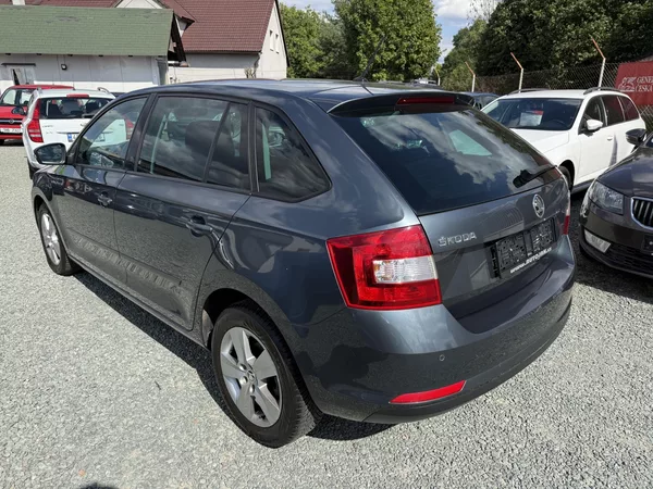 Škoda Rapid 1.2 TSI SPACEBACK - foto 4