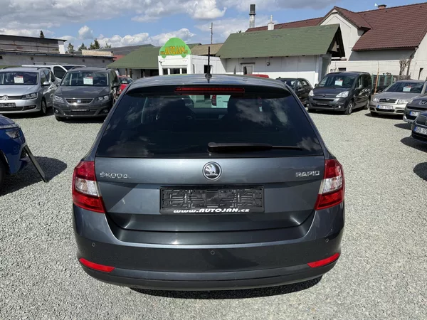 Škoda Rapid 1.2 TSI SPACEBACK - foto 5