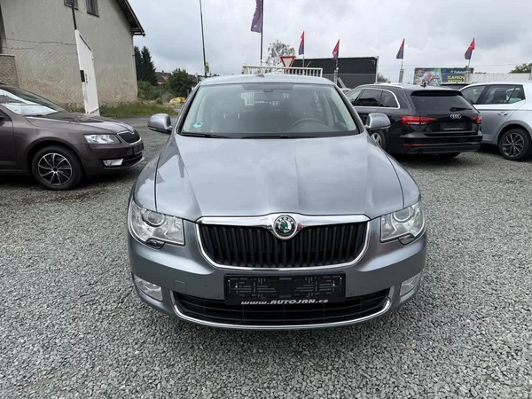 Škoda Superb 1.4 TSI AMBITION - foto 2