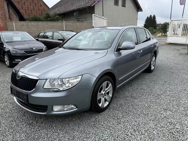 Škoda Superb 1.4 TSI AMBITION - foto 3