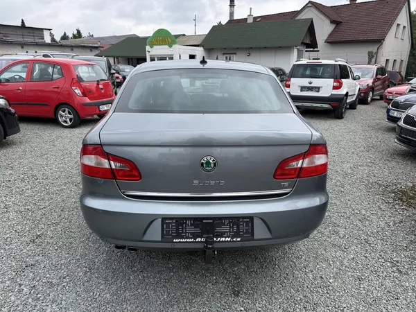 Škoda Superb 1.4 TSI AMBITION - foto 5