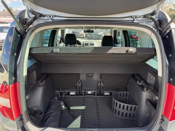 Škoda Yeti 1.4 TSI EXPERIENCE - foto 12